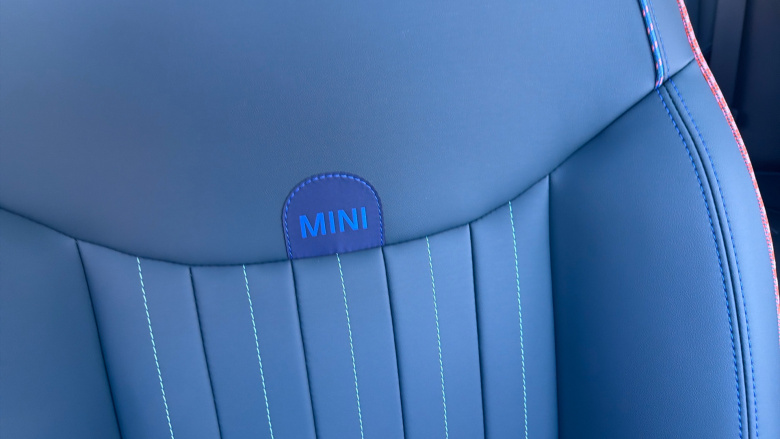 MINI Aceman 160kW SE Classic 54kWh 5dr Auto Electric Hatchback